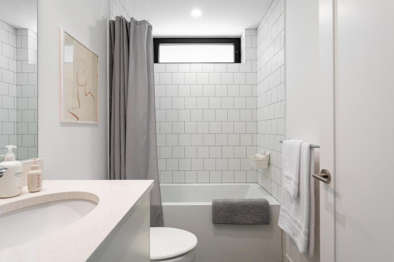 וונקובר Welcome To Kinn Apartment - Lovely One Bedroom מראה חיצוני תמונה